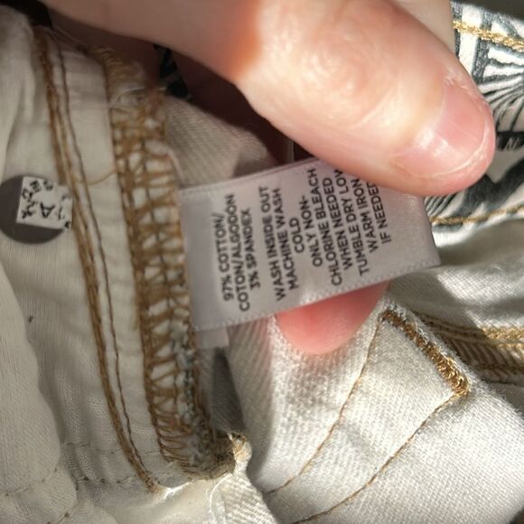 Ann Taylor Loft Curvy Ankle Skinny Jeans - Picture 7 of 7